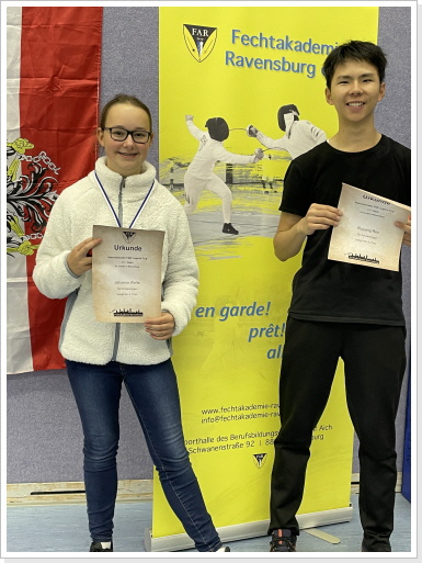 v.L. Johanna und Ruiyang